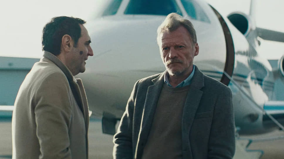 Кадр из фильма «Анора», режиссер Шон Бейкер, 2024