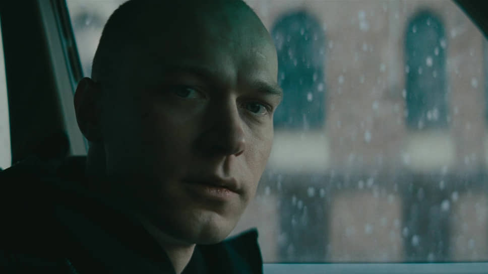 Кадр из фильма «Анора», режиссер Шон Бейкер, 2024