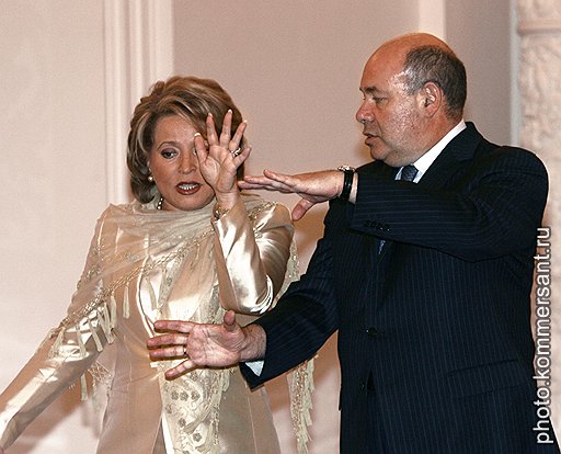 Москва, июль 2007 года. С главой Федерального агентства по культуре и кинематографии Михаилом Швыдким
