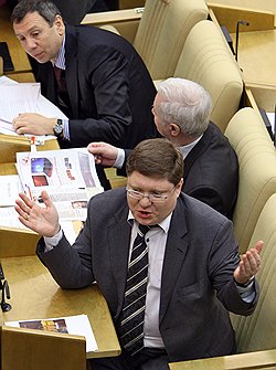 Депутат Андрей Исаев усомнился, что его партия использует административный ресурс по назначению 