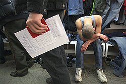 Реформа комплектования армии завершилась возвращением к массовому призыву