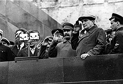 К концу 1930-х годов на высочайшее утверждение попадали расстрельные дела только самых выдающихся шпионов, вредителей и троцкистско-зиновьевских извергов 