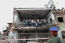 Героическое отстаивание рядовой застройки Кадашей (на фото), Хитровки и внутреннего двора усадьбы Шаховских на Большой Никитской так и осталось местным московским развлечением, не слишком понятным для туристов 