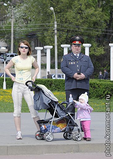 УСТАЛ НЕ ПО-ДЕТСКИ Воронеж, 2010 год