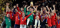 0,45 — победа сборной Испании на чемпионате мира по футболу, 11 июля 