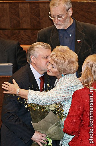 Букетное соглашение. Члены Совета федерации Сергей Миронов и Людмила Нарусова, 2007 год 