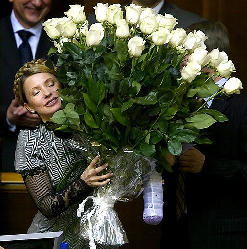 Оранжевое и белое. Юлия Тимошенко стала премьер-министром Украины, 2005 год 