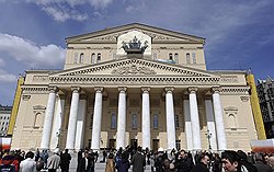 Впервые в истории Большого театра кадровые перестановки совершаются с помощью интернет-компромата 