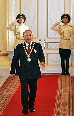 Привычный инаугурационный путь "великий батыр современности" вскоре пройдет еще один раз 