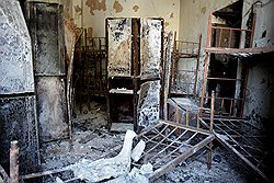 Атаки на портрет Башара Асада в Дамаске и сожжение госучреждений в Дераа пока только поколебали правящий режим