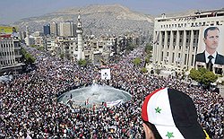 Башар Асад ответил повстанцам организацией массовых митингов в свою поддержку