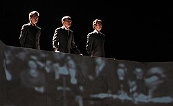 В строй российских премьер Деклана Доннеллана встанет его версия шекспировской "Бури"