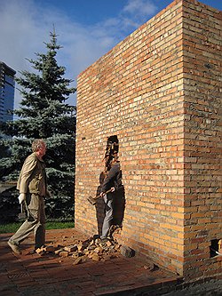 16 лет подряд Красноярская биеннале шла напролом, ожидая, что местное чиновничество наконец-то пойдет ей навстречу  