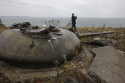 Руководство РФ не зря уделяет внимание Курилам, поскольку в вопросе их принадлежности солидарны 90% россиян