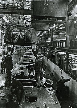 Массовое производство танков лишь в 1944 году удалось избавить от многочисленных производственных дефектов 