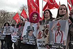 Правление либеральной коалиции отмечено невиданной при коммунистах свободой выражения мнений