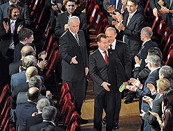 Уже на следующем съезде "Единая Россия" может потерять прежнюю конфигурацию своих верхов  
