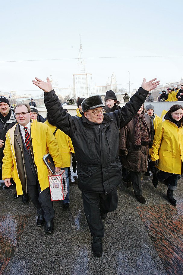 Поддержка образования. Ректор МГУ Виктор Садовничий. Москва, 2005 год