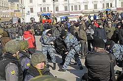 Жестокий разгон в 2008 году митинга против повышения таможенных пошлин на ввоз иномарок привел к образованию в Приморье протестного движения 