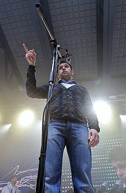 Для руководства молодежными структурами Вячеслав Володин привел в администрацию президента Тимура Прокопенко (на фото)  