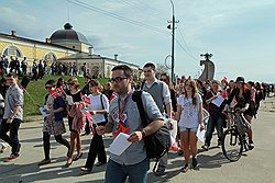 Культурный обмен между поморцами и норвежцами происходит даже на уровне праздников: в Варде проходит ежегодный фестиваль "Поморские дни", а в Архангельске с помпой отмечают День конституции Норвегии (на фото)  