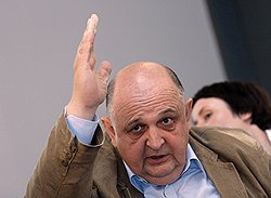 После 15 лет государственного служения Павел Хорошилов замахнулся на заслуженный отдых