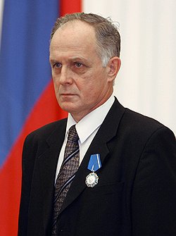 Предвыборное положение коммуниста Владимира Федоткина (на фото) многим кажется хуже губернаторского 
