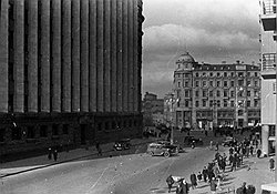"В органах госбезопасности создана здоровая, творческая партийная обстановка. И надо сказать, что это чувствуют не только работники органов, это чувствует народ, люди наши чувствуют"
