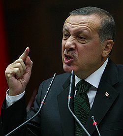 Решения премьера Реджепа Эрдогана превратили Турцию в ад для курильщиков и рай для контрабандистов