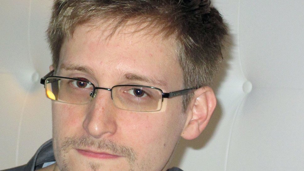 Местонахождение и судьба раскрывшего информацию о PRISM Эдварда Сноудена неизвестны