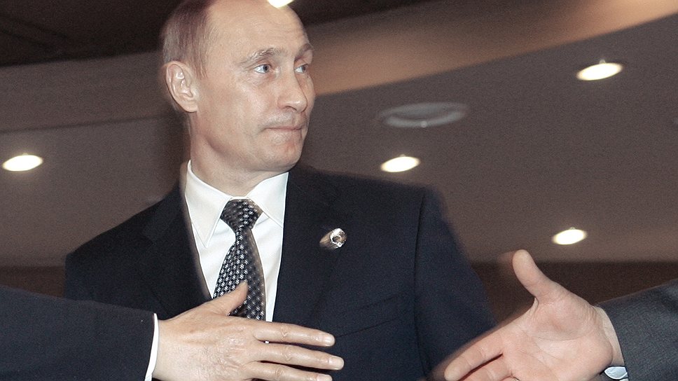 Россия пока так и не решила, к какой торговой группировке в Азии примкнуть,— к американской или китайской
