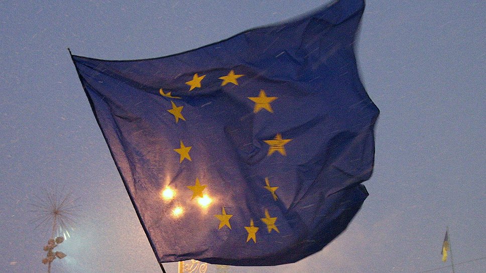 В ноябре-декабре украинцы, расстроенные отказом властей от евроинтеграции, вышли на Майдан