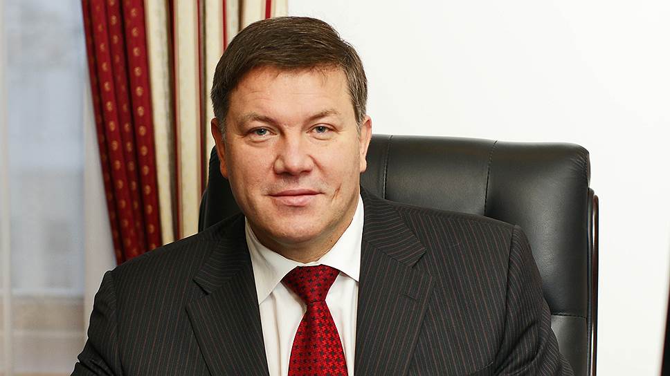 В апреле 2009 года Олег Кувшинников был избран вице-президентом Союза городов Центра и Северо-Запада России