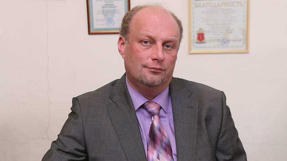С ноября 1995 года по настоящее время Сергей Корнеев — адвокат Санкт-Петербургской городской коллегии адвокатов 