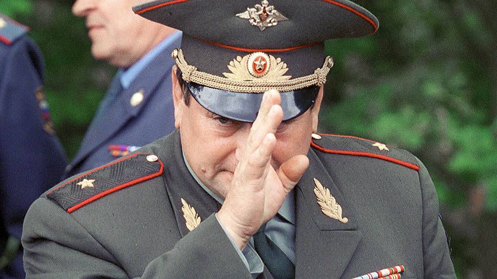В 2013-м Александр Елисеев участвовал в ликвидации последствий наводнения в Амурской области 