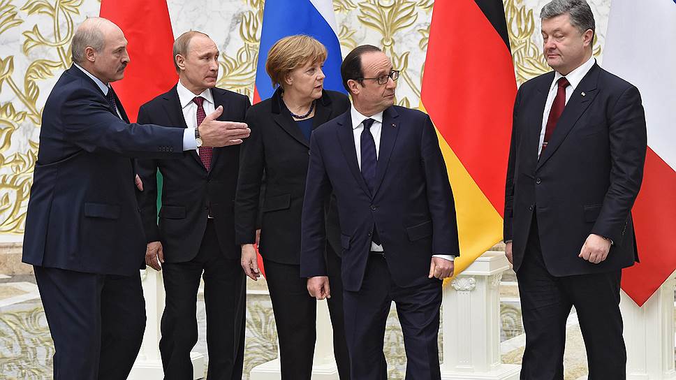 11-12 февраля "нормандская четверка" — главы Украины, России, Германии, Франции — провела шестнадцатичасовые переговоры по ситуации в Донбассе  