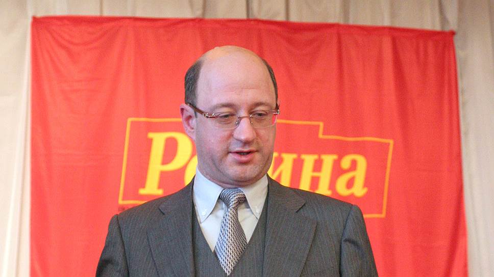 Александр Бабаков успешно влил доставшуюся ему "Родину" в "Справедливую Россию" 