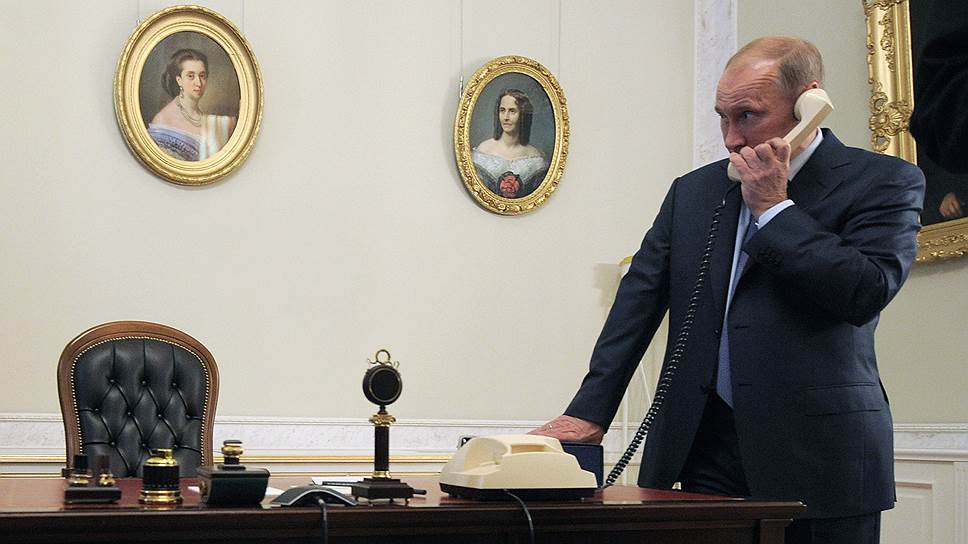 За минувший год президент России успел 105 раз поговорить по телефону с политиками, главами государств и правительств и один раз — с Элтоном Джоном 