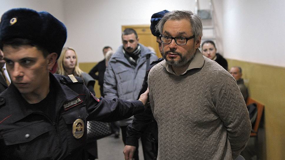 Банкир Глеб Фетисов собирался заниматься партийной политикой, но судьба повернулась к нему конвоем 