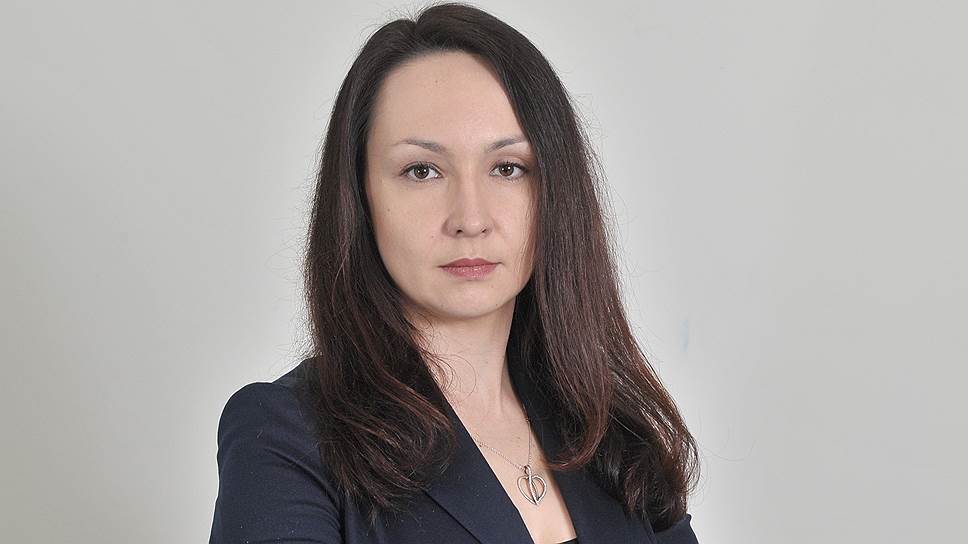 "Если действительно хотите помочь — не везите в детдом подарки"