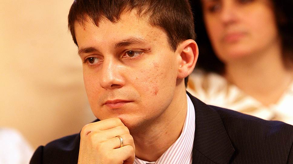 Ярким депутатом Мищенко не стал. Коллеги помнят его плохо. Согласно сайту Госдумы, за четыре года он говорил в микрофон всего 15 раз