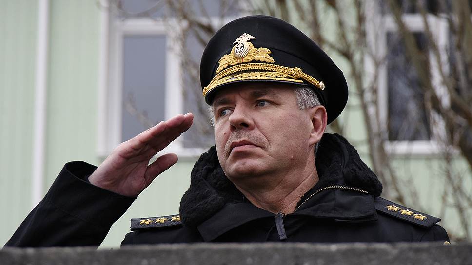 Командующий Черноморским флотом вице-адмирал Александр Витко 