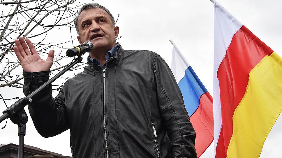 Победа Анатолия Бибилова на президентских выборах связана в первую очередь с его идеей о необходимости скорейшего вхождения Южной Осетии в состав России  