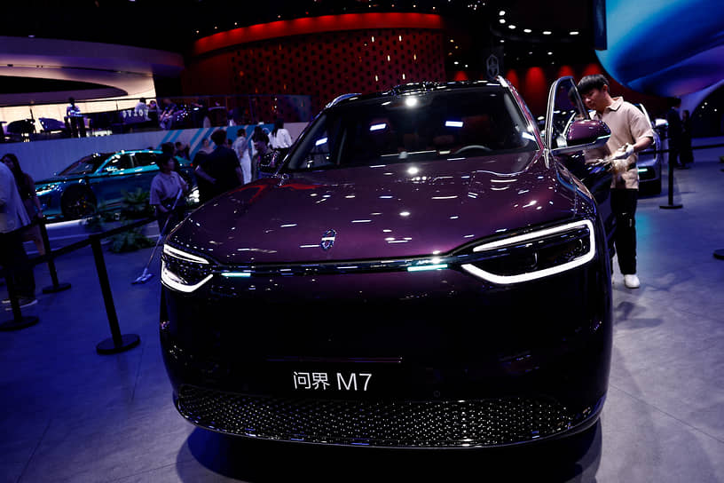 Внедорожник Aito M7