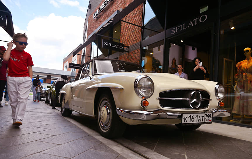 Mercedes-Benz 190 SL 