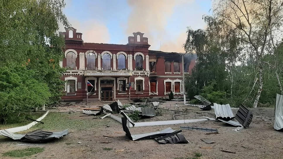 Развалины колледжа в Старобельске