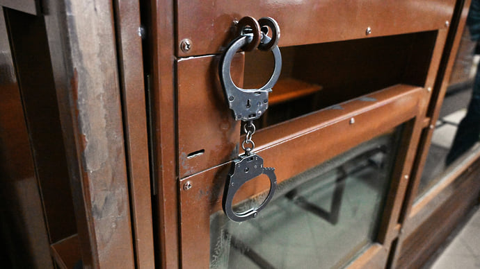 Преступное сообщество вернулось к прокурору