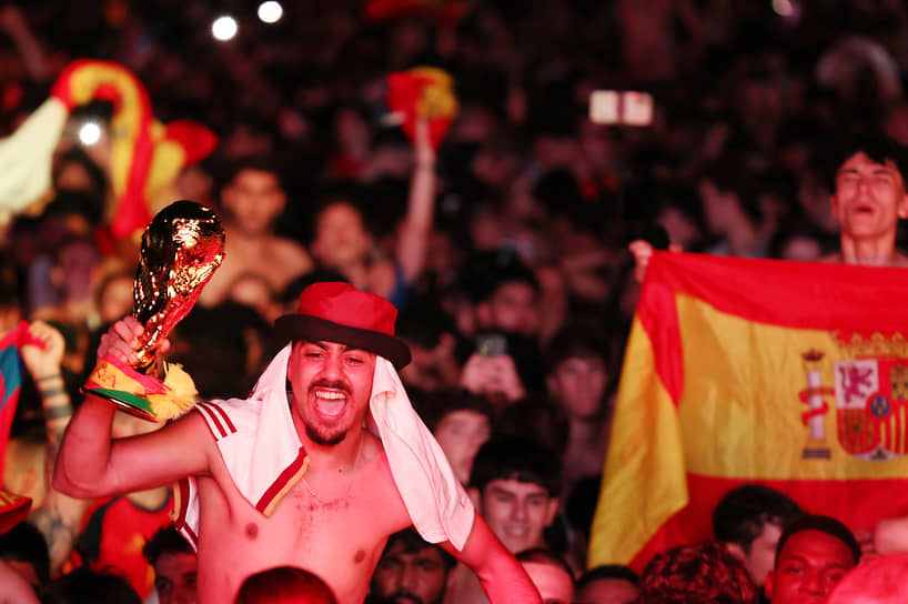 Сборная Испании выиграла второй чемпионата мира. Свой первый титул испанцы завоевали в 2010 году