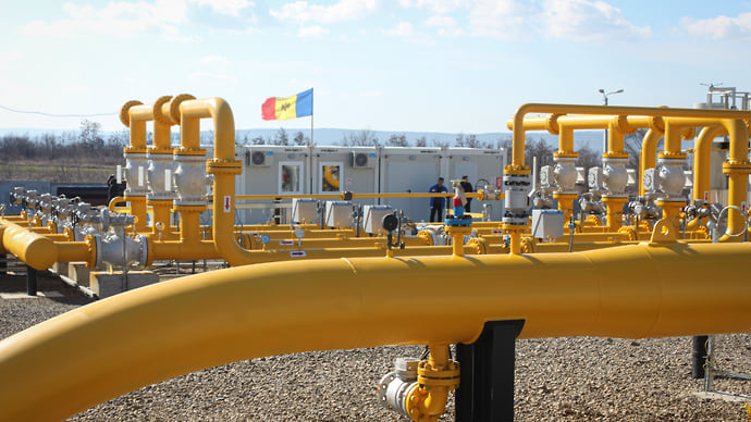 Оппозиция пошла в газовую атаку