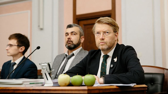 Как прошло заседание Верховного суда по иску о снятии «Яблока» с выборов